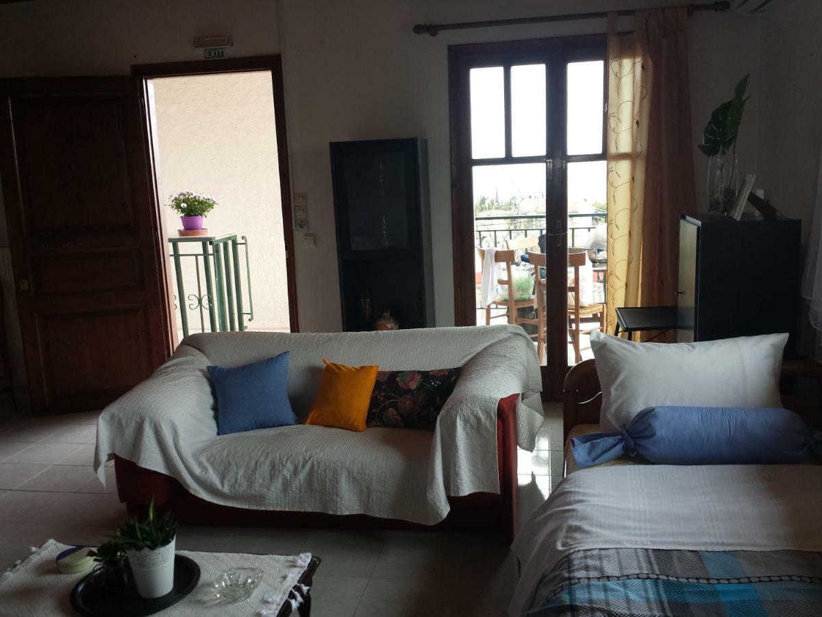 Smile House Near Athens Airport 300M From The Sea Villa Artemida  Buitenkant foto